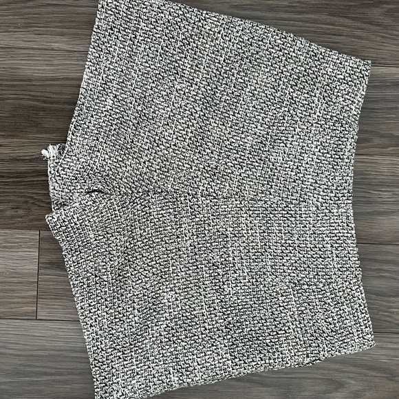 Zara black and white tweed skort size M - Picture 5 of 6